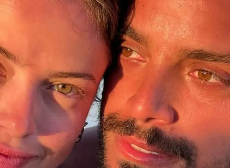 Agatha e Rodrigo Simas
