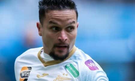 Artur é o novo atacante do Botafogo