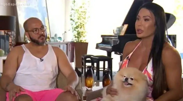 Belo, Gracyanne com cachorro