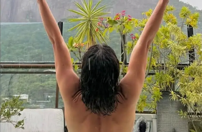 Carol Castro.
