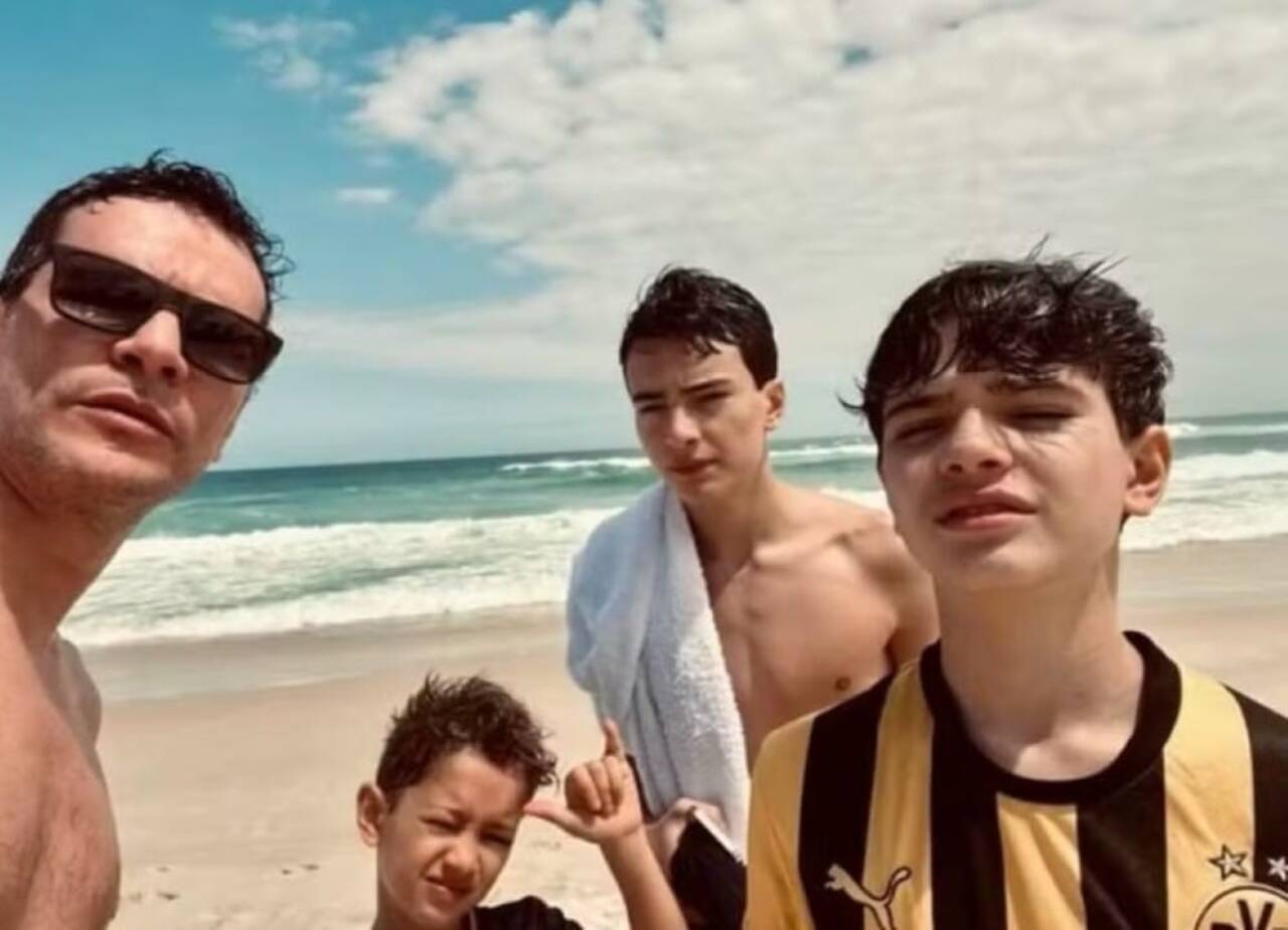 Daniel de Oliveira e Filhos