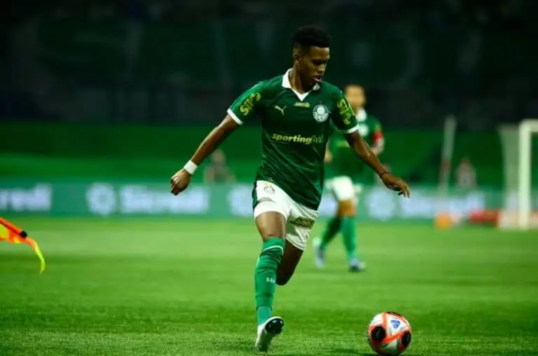 Estêvão, do Palmeiras