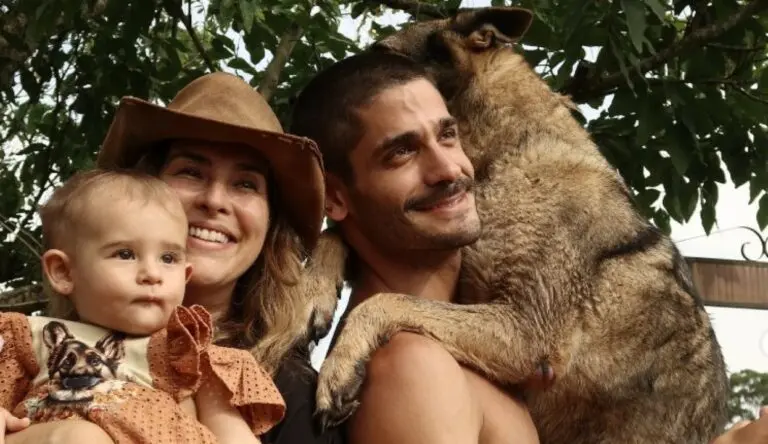 Fernanda Paes Leme e família
