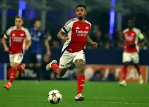 Flamengo prioriza Lucas Beltrán após descartar Gabriel Jesus por lesão e alto salário
