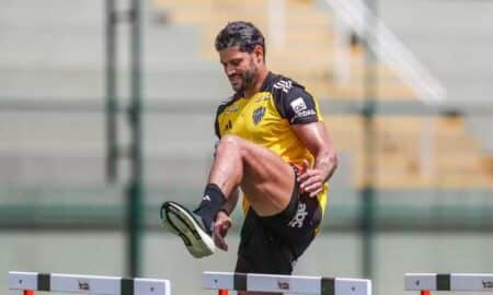 Hulk durante trabalho do Atlético-MG