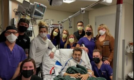 Jeremy Renner no Hospital
