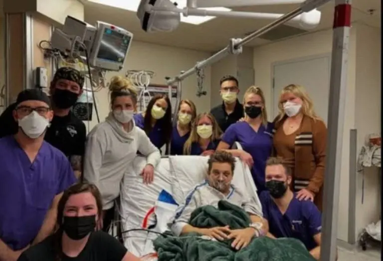 Jeremy Renner no Hospital