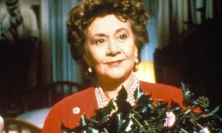 Joan Plowright.