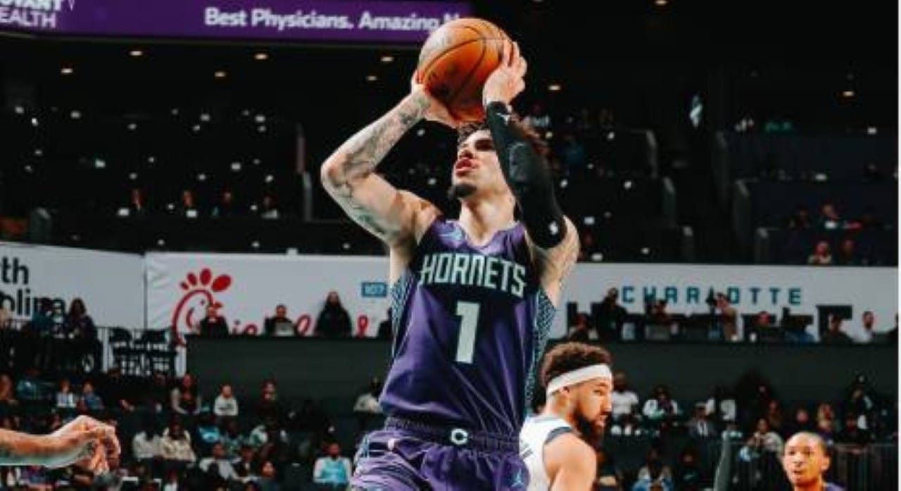 Lamello Ball - Hornets