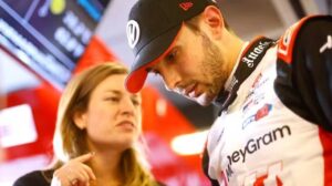 Laura Muller e Esteban Ocon na Haas