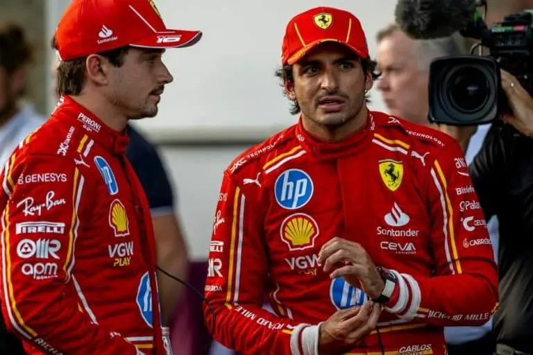Leclerc e Sainz Ferrari