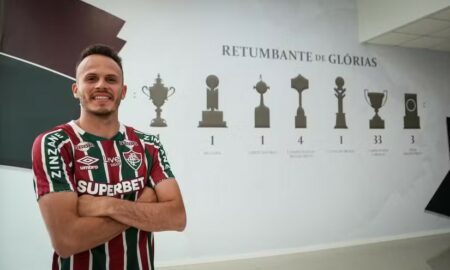 O lateral-esquerdo Renê é o novo reforço do Fluminense