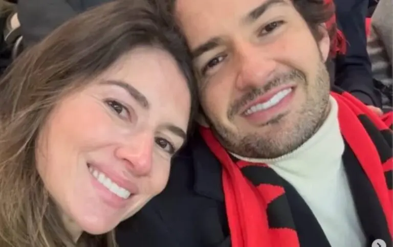 Rebeca Abravanel e Pato