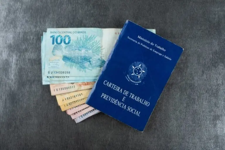 Salário Carteira de Trabalho