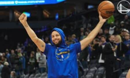 Stephen Curry ultrapassa Iverson e Bryant em marcos históricos na NBA