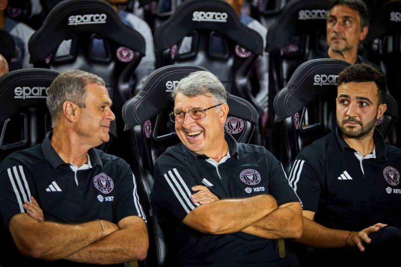 Rafa Benítez, Tata Martino e Vasco Matos na mira do Botafogo para novo comando técnico