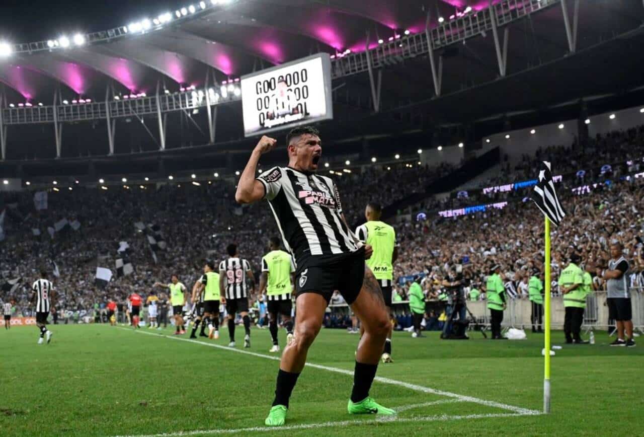 Tiquinho Soares Botafogo
