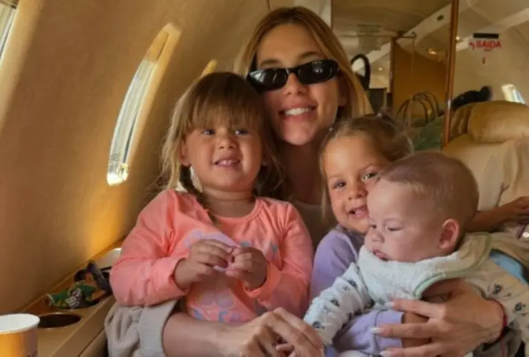 Virginia com os filhos