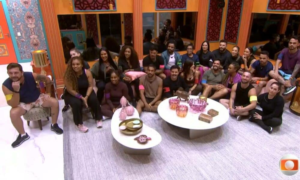 Estreia do BBB 25 movimenta redes sociais com ovos de Gracyanne Barbosa, memes e trilha sonora de Chappell Roan