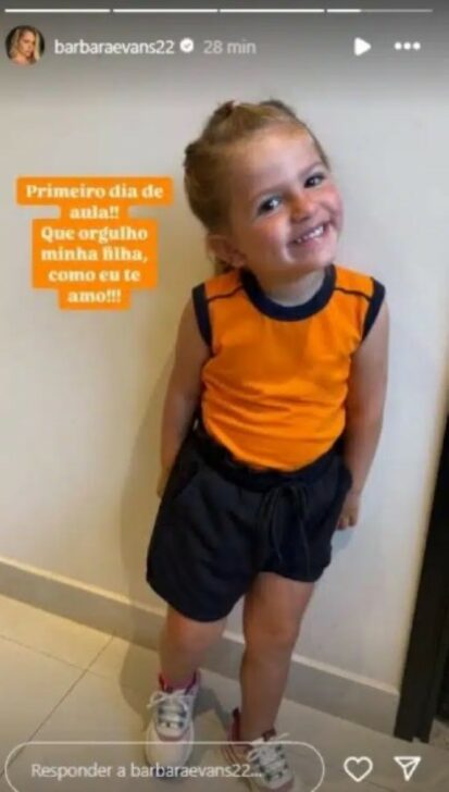 filha de Barbara Evans