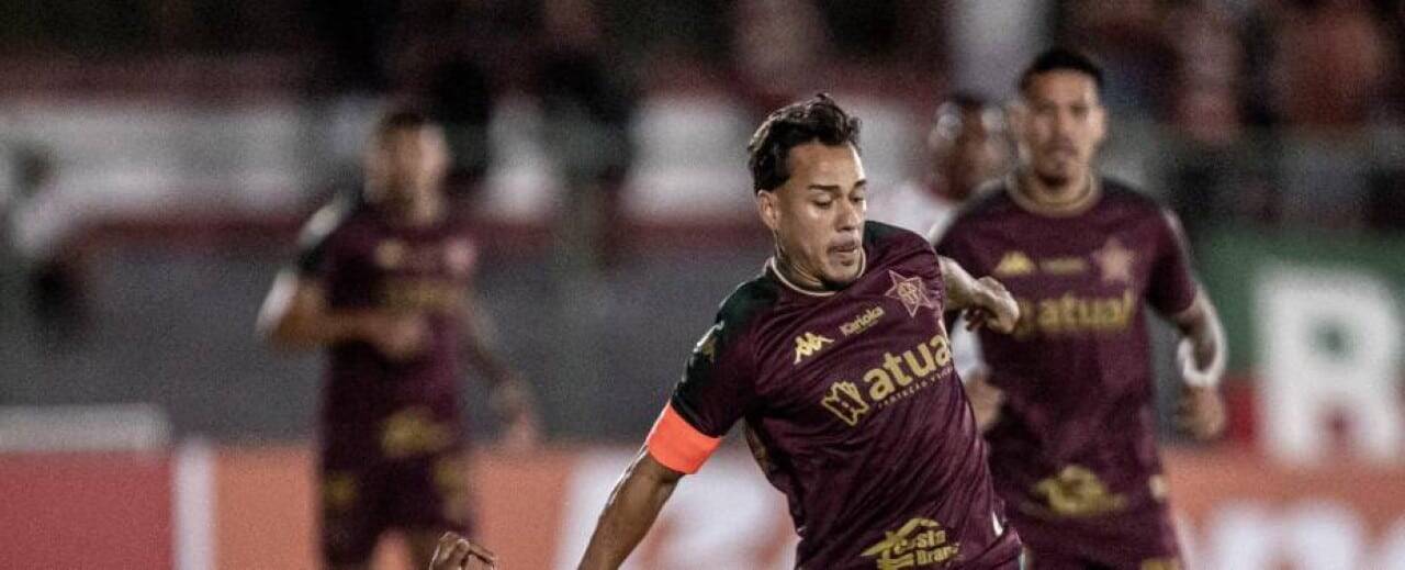 Joãozinho marca e Portuguesa diminui vantagem do Vasco em São Januário pelo Campeonato Carioca 2025