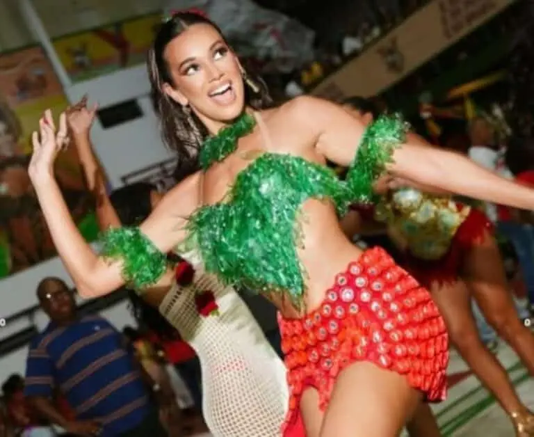 Alane Dias