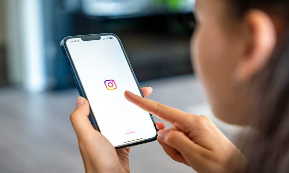 Como instalar o Instagram no celular ou PC e aproveitar Stories, Reels e mais