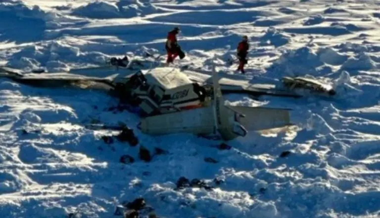 Aviao Alaska