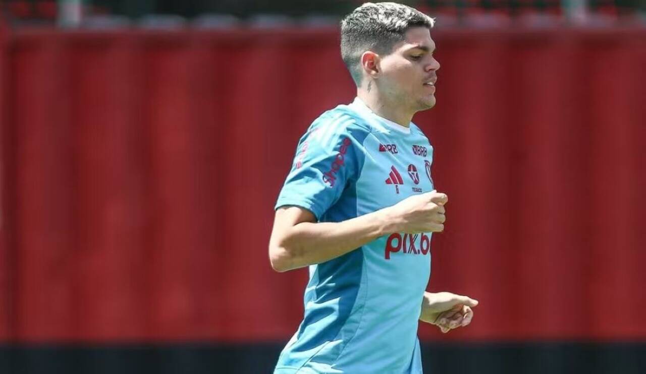 Ayrton Lucas Flamengo