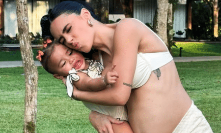 Bruna Biancardi abraçando Mavie