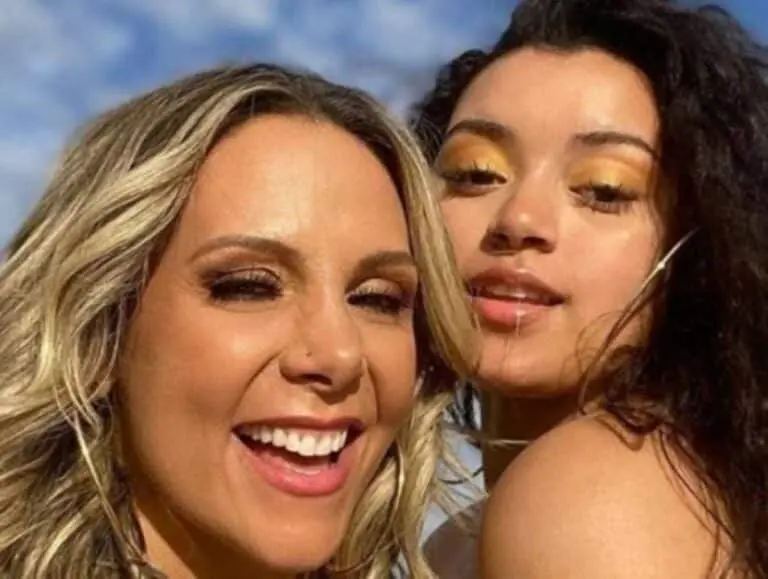 Carla Perez e Camilly Victoria