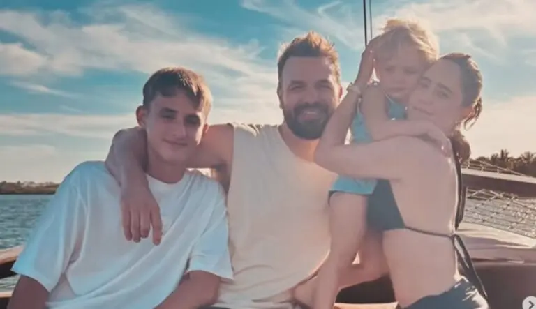 Cassio Reis e família em viagem
