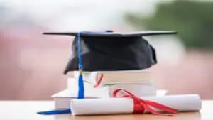 Golpe en diplomas falsos no Paraguai causa prejuízos de até R$ 40 mil a brasileiros