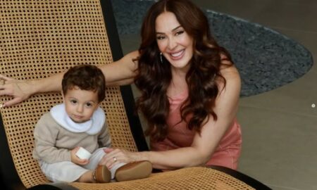 Claudia Raia com filho
