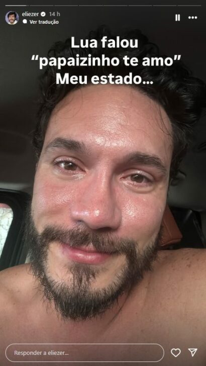 Eliezer chorando com após declaração da filha Lua