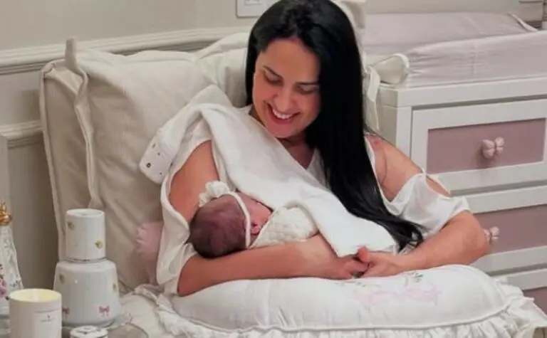 Graciele Lacerda e filha