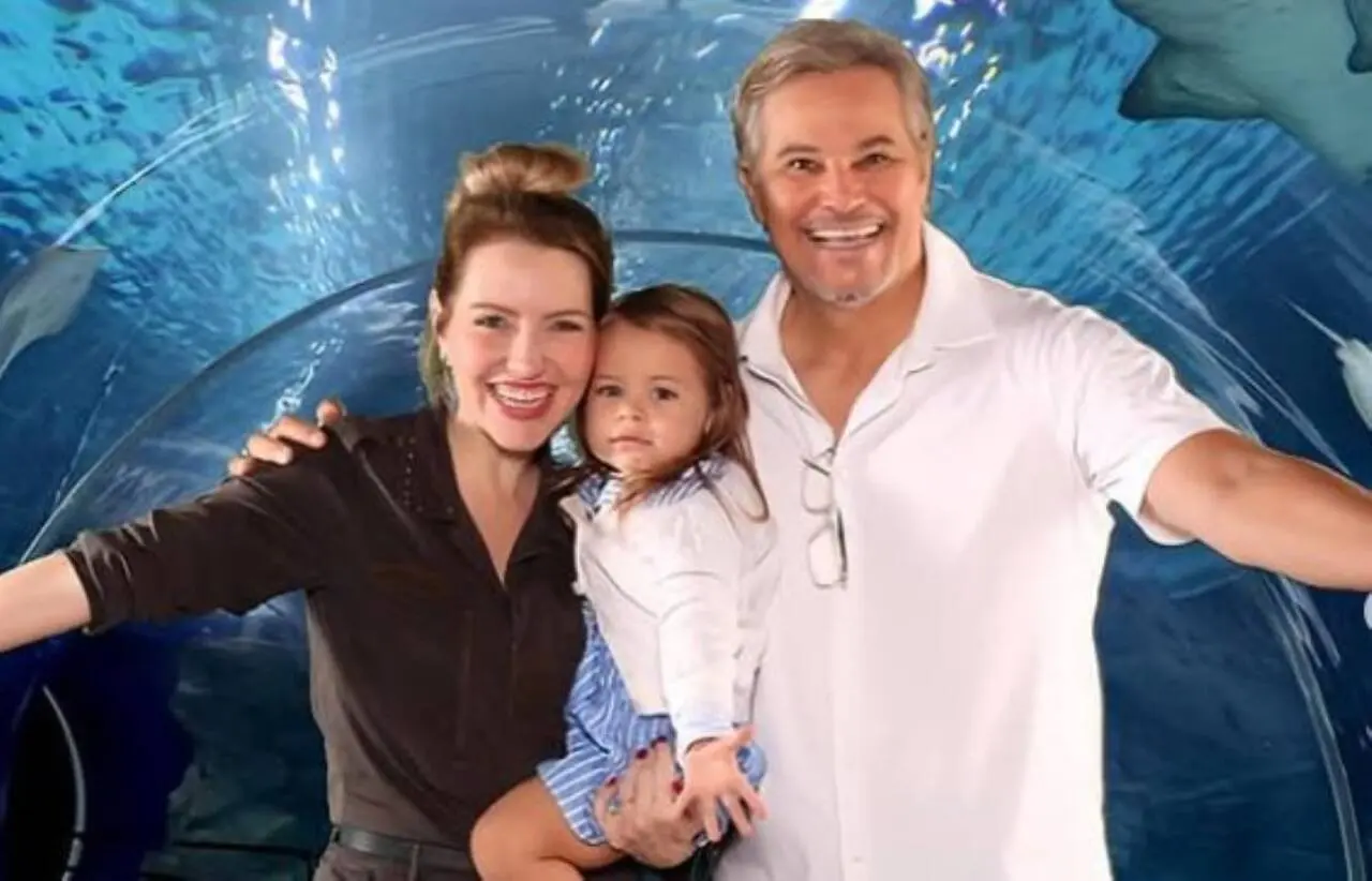 Karin, Edson Celulari e filha