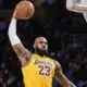 LeBron James pelo Lakers na NBA