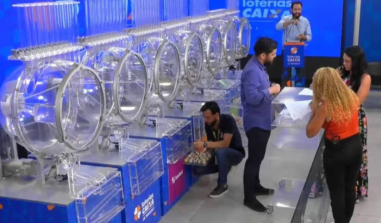 Resultados da Quina 6658, Lotofácil 3320, Lotomania 2735, Dupla Sena 2776 e Super Sete 658 com mais de R$ 37 milhões em prêmios