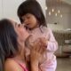 Maíra Cardi e filha