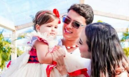 Mirela Santos e Familia