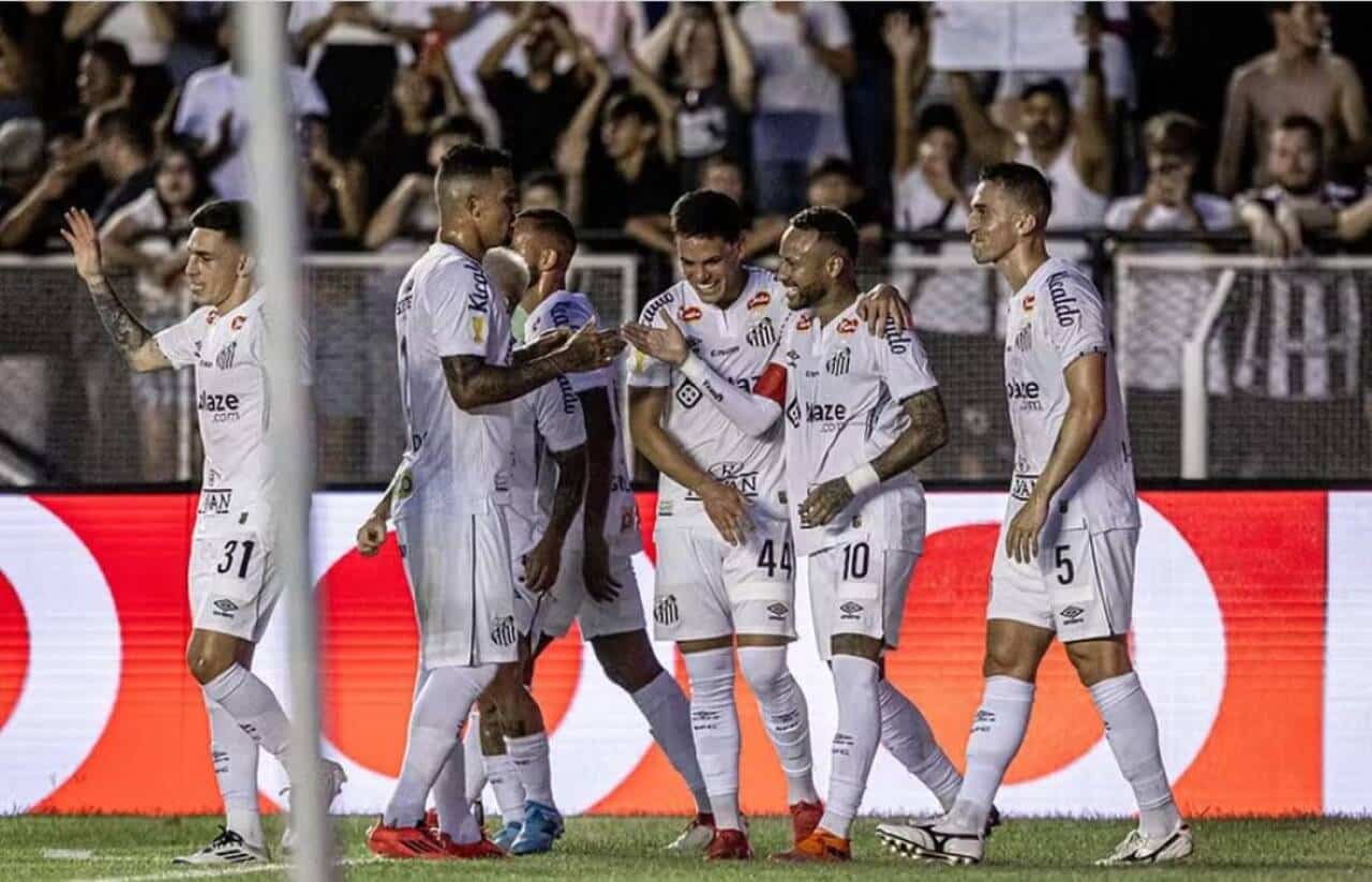Neymar brilha e Santos avança no Paulistão com vitória por 3 a 0 sobre a Inter de Limeira