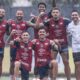 Neymar em rachão com o elenco do Santos no CT