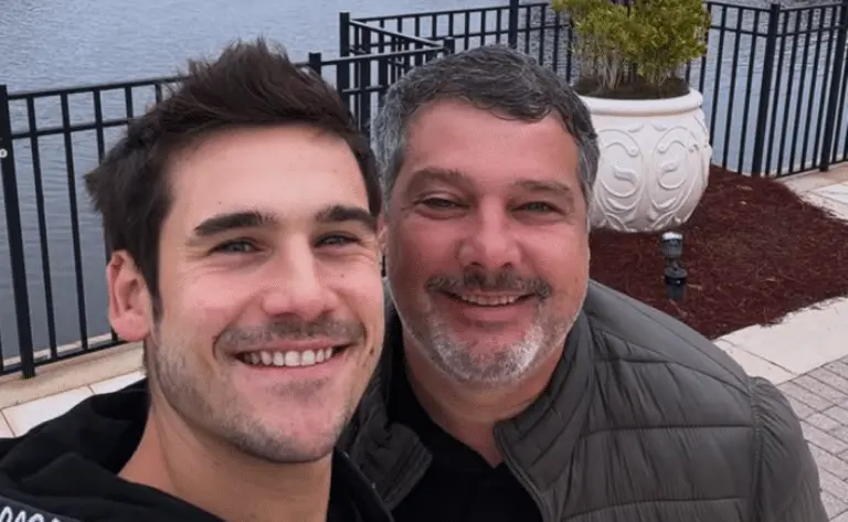 Nicolas Prattes com o pai