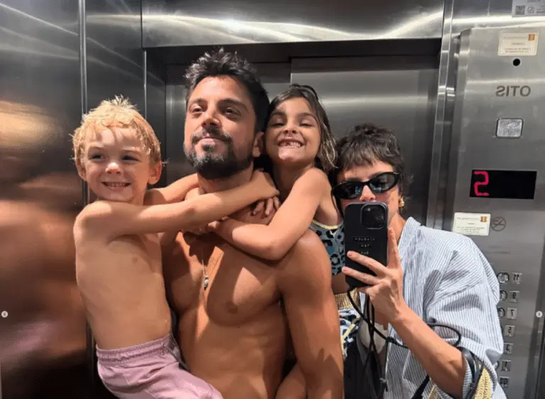 Rodrigo Simas e Agatha Moreira