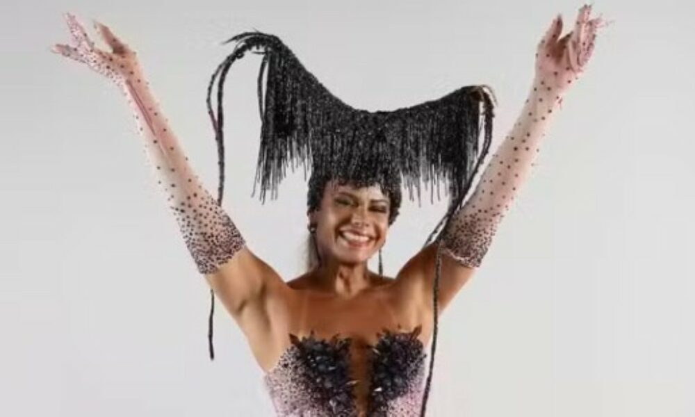 Rosana Bacellar retorna como rainha de bateria da Unidos da Vila Cambucá em ‘Volta por Cima’