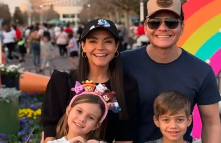 Thais, Michel Telo e Filhos