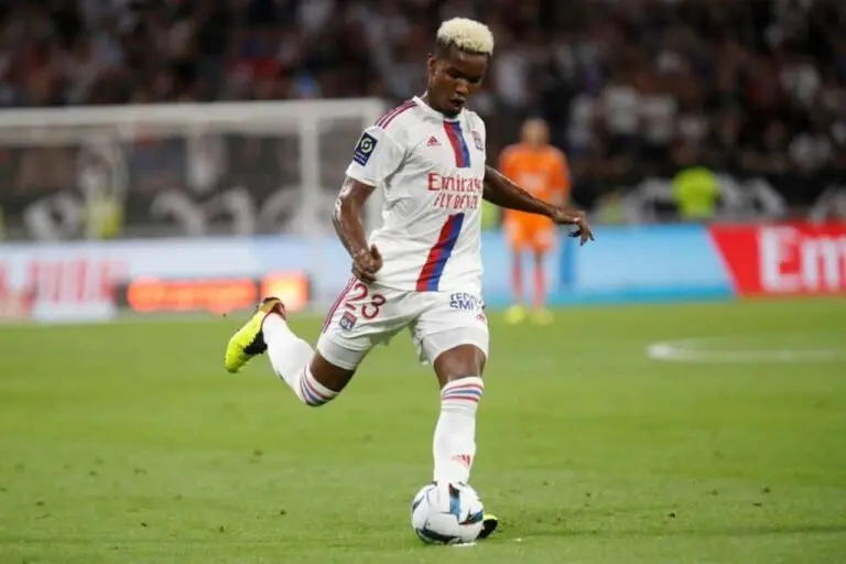 Thiago Mendes Lyon