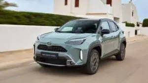 SUV hybrid baru Toyota debut dengan rekor konsumsi 32 km/l dan harga mulai dari R$130.000