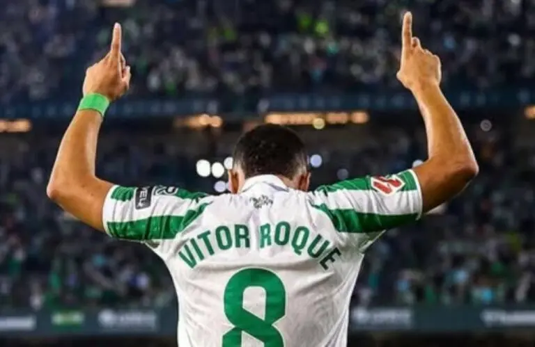 Vitor Roque